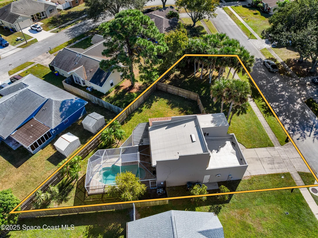 Photo of 822 Emerald Way