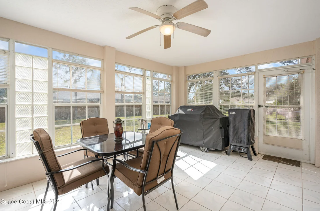Photo of 722 Boc Circle NW