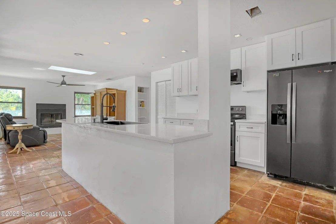 Photo of 235 Sand Dollar Road S