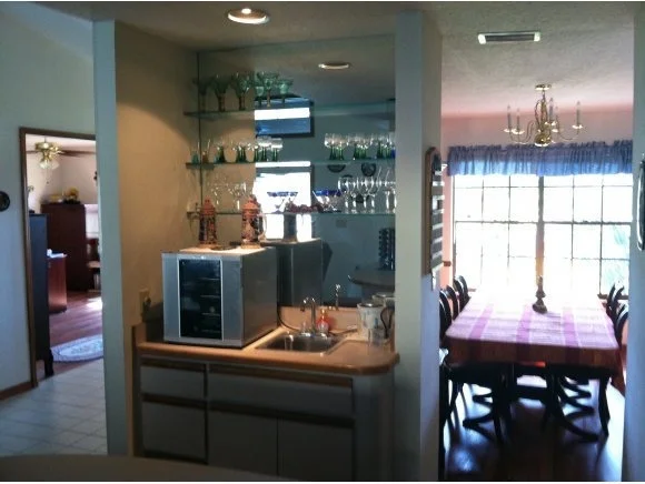 Photo of 494 North River Oaks