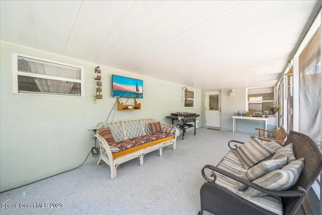 Photo of 1236 Sunwood Drive