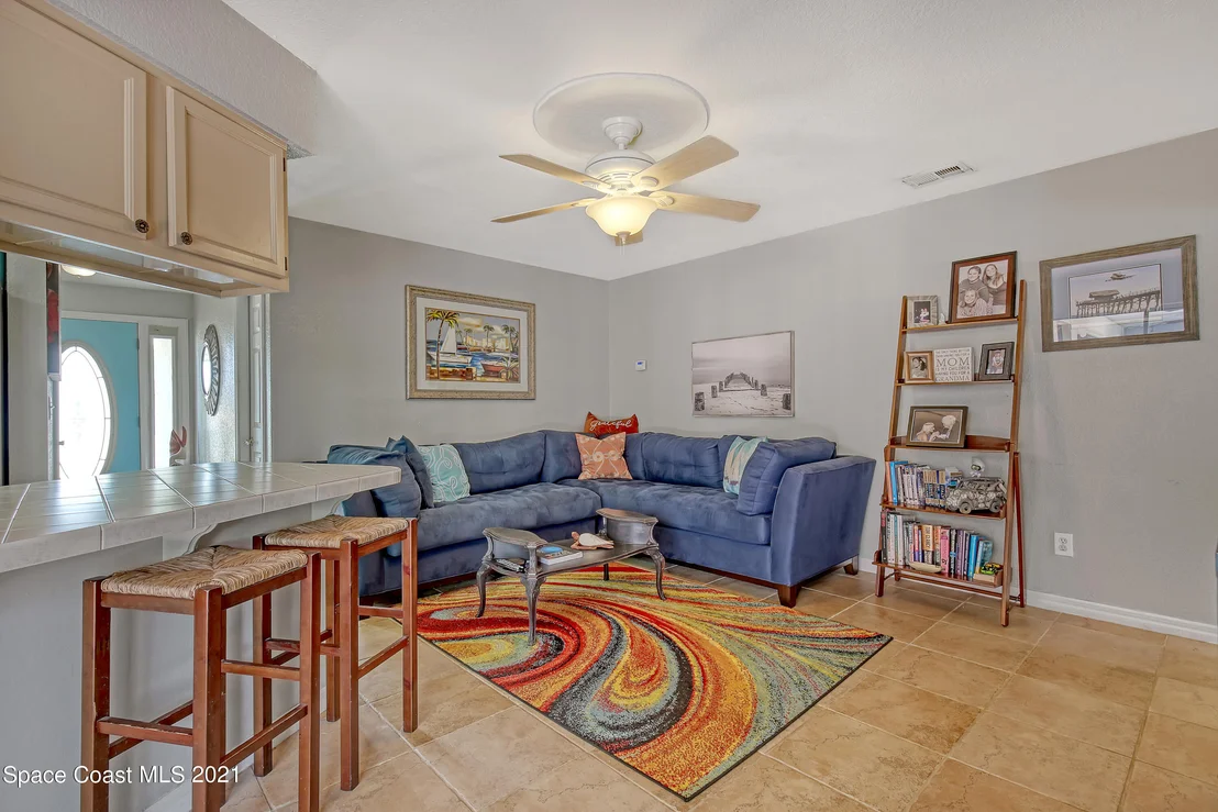 Photo of 817 Jasmine Drive
