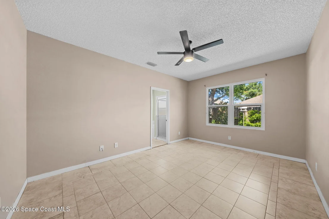 Photo of 851 Benton Drive