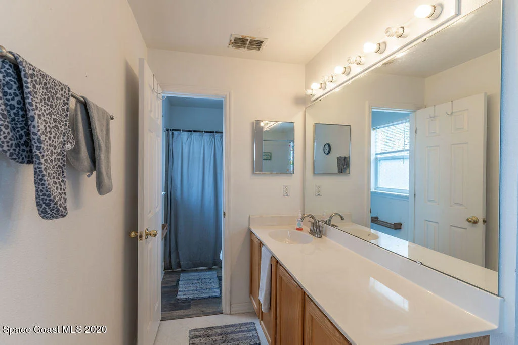 Photo of 3868 La Flor Drive