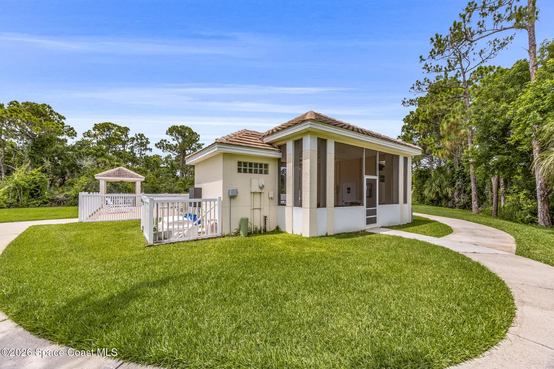 Photo of 435 Haley Court