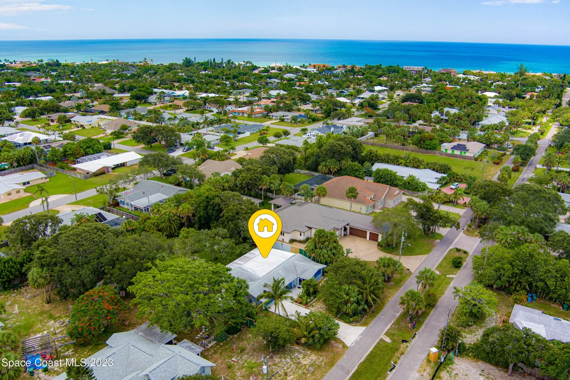 Photo of 526 Sunset Boulevard