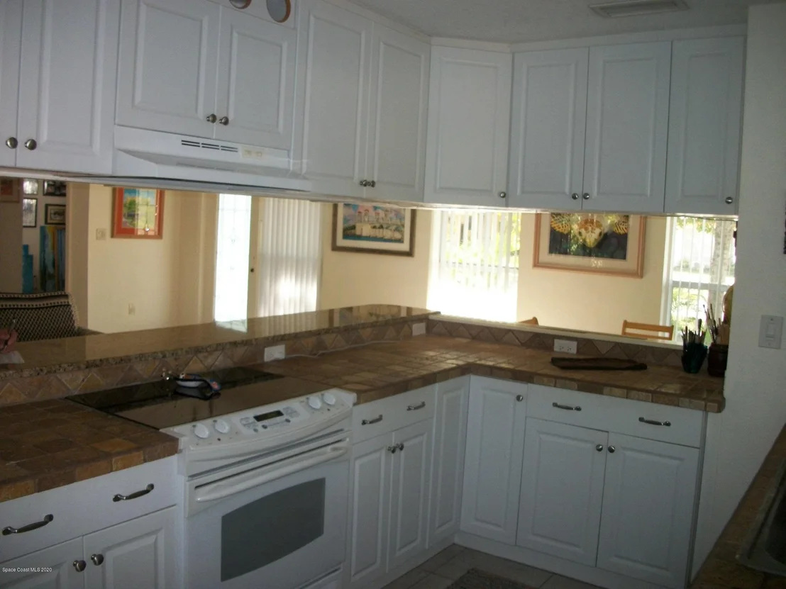 Photo of 2981 Garden Terrace NE