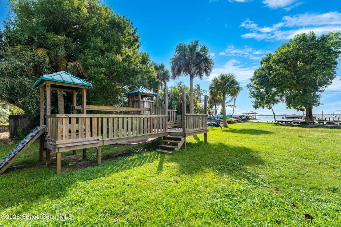 Photo of 275 Ibis Drive
