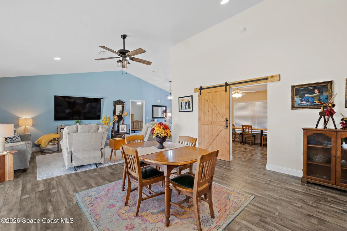 Photo of 3440 Hammock Road