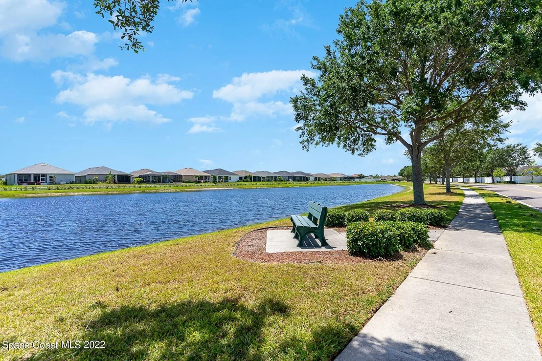 Photo of 1845 Litchfield Drive