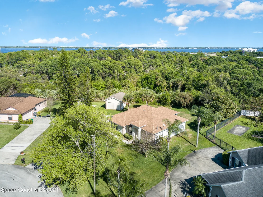 Photo of 2860 Pine Branch Drive