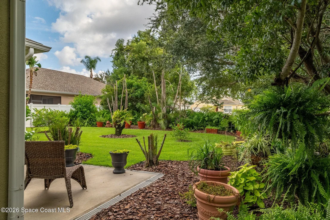 Photo of 522 Waterside Circle