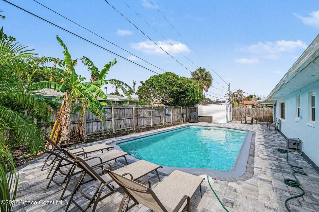 Photo of 375 Cyprus Drive
