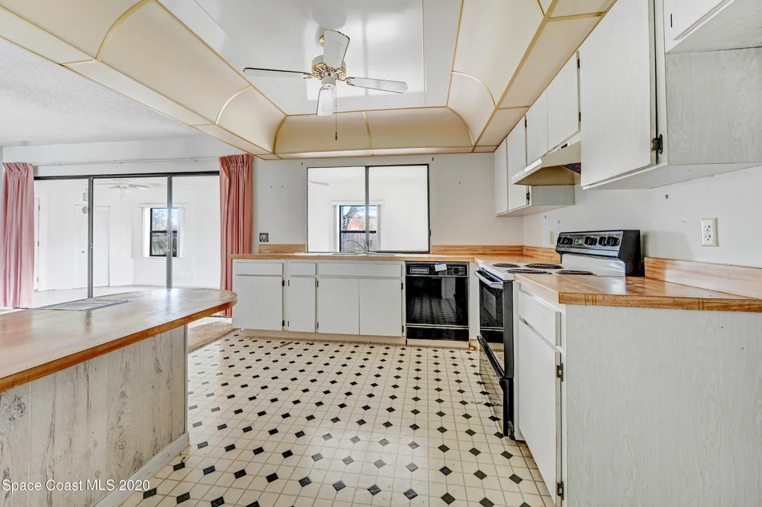 Photo of 1251 Freil Road NE