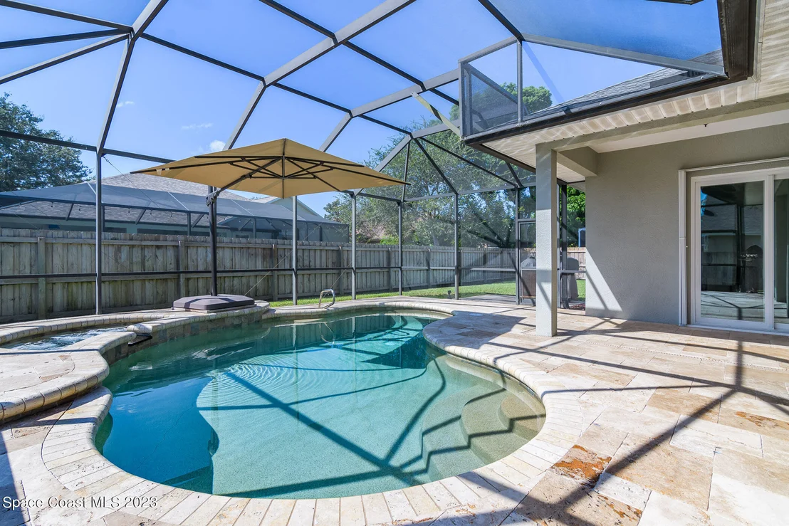 Photo of 6147 Arlington Circle