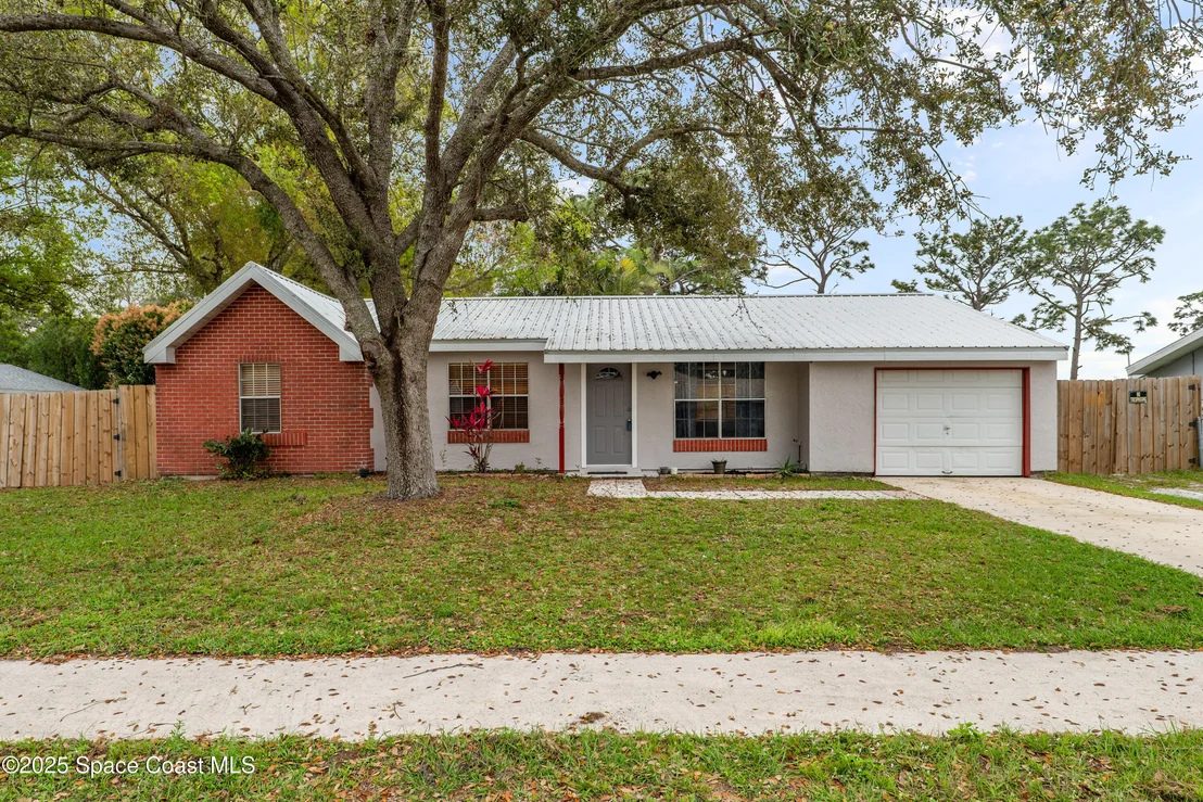 Photo of 1125 Galty Circle NE