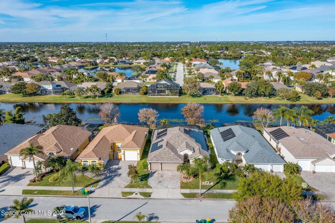 Photo of 2047 Auburn Lakes Drive