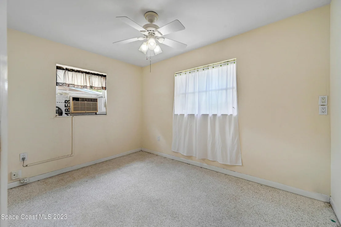 Photo of 1359 Ashwood Drive