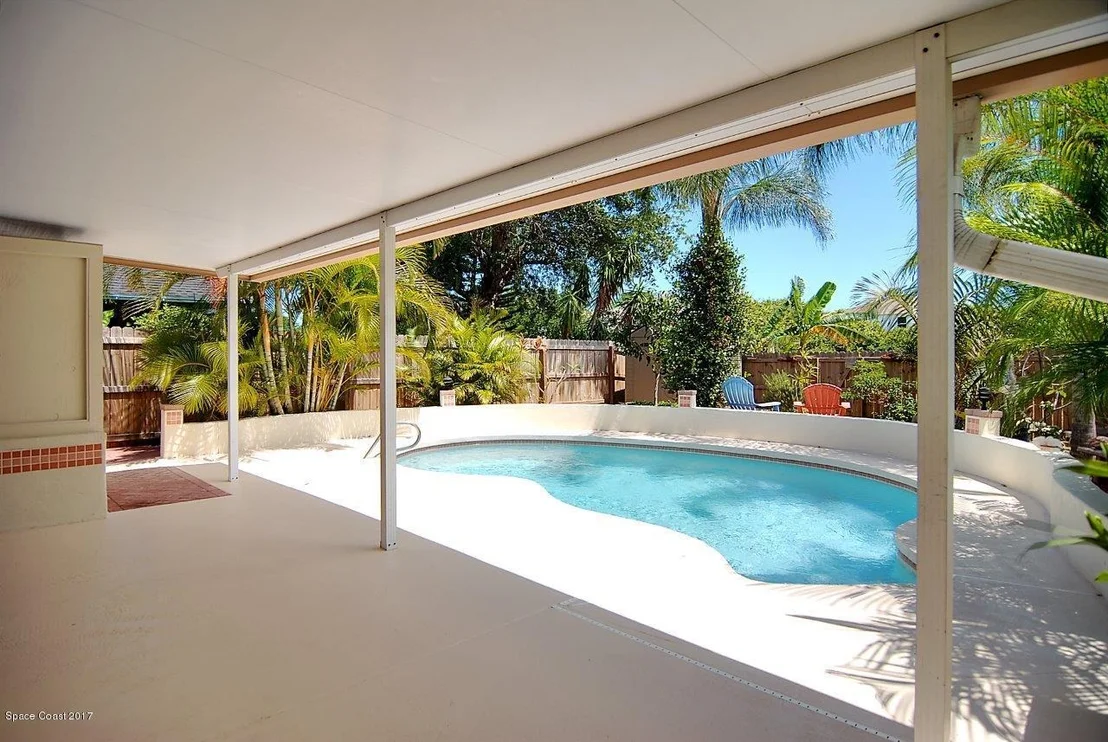 Photo of 1784 Clover Circle