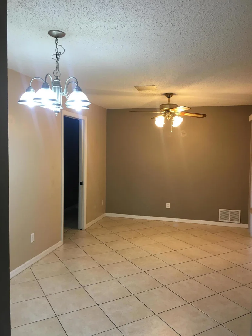 Photo of 573 Walnut Drive