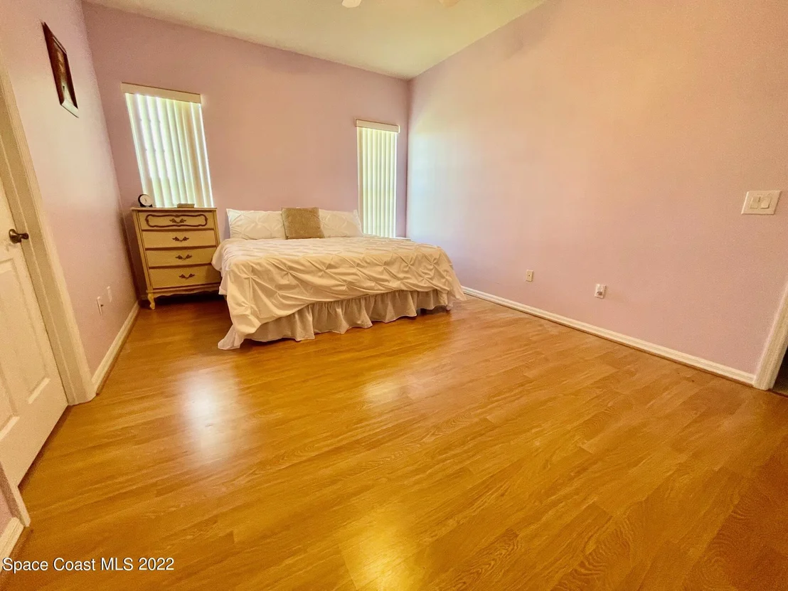 Photo of 1057 S Fork Circle