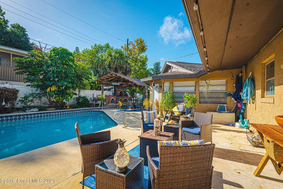 Photo of 1545 Echo Drive