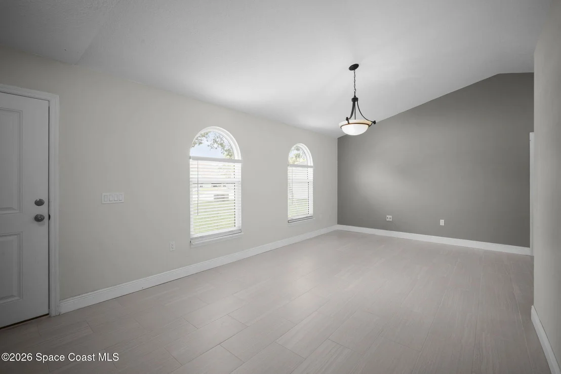 Photo of 2055 Allegheny Circle