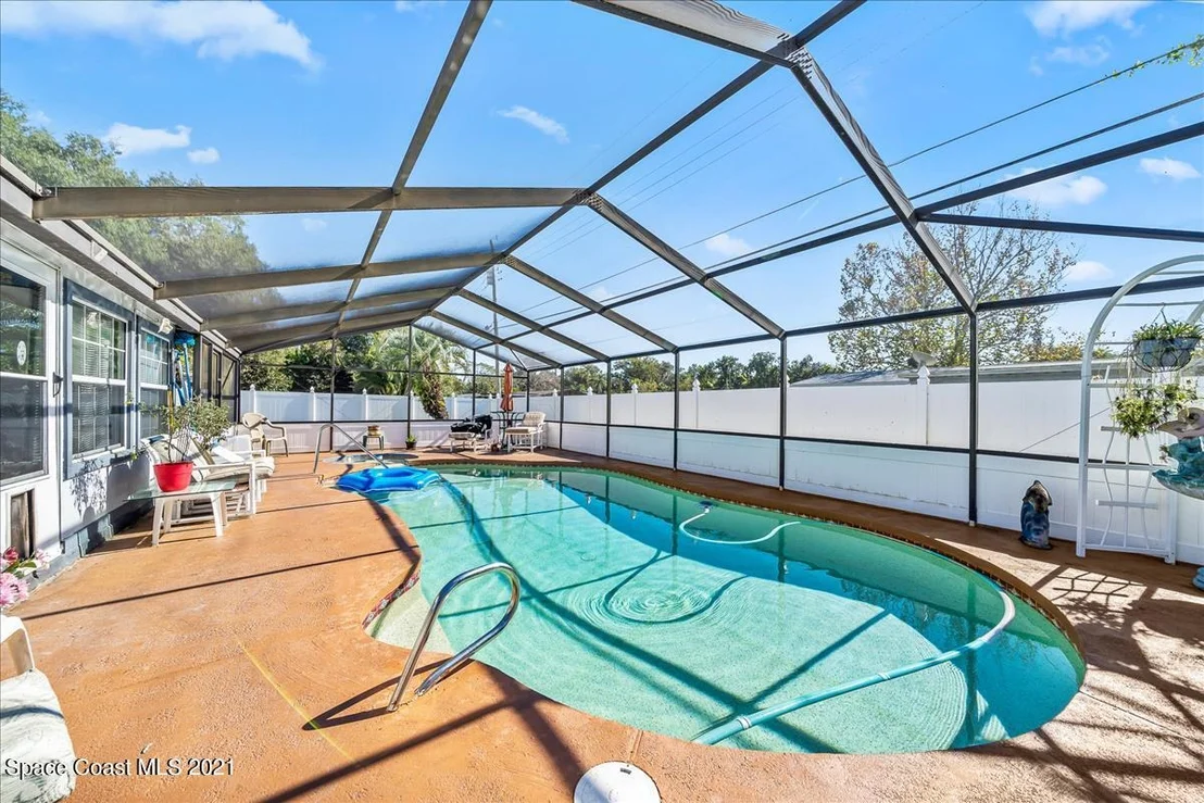 Photo of 2505 Hathaway Drive