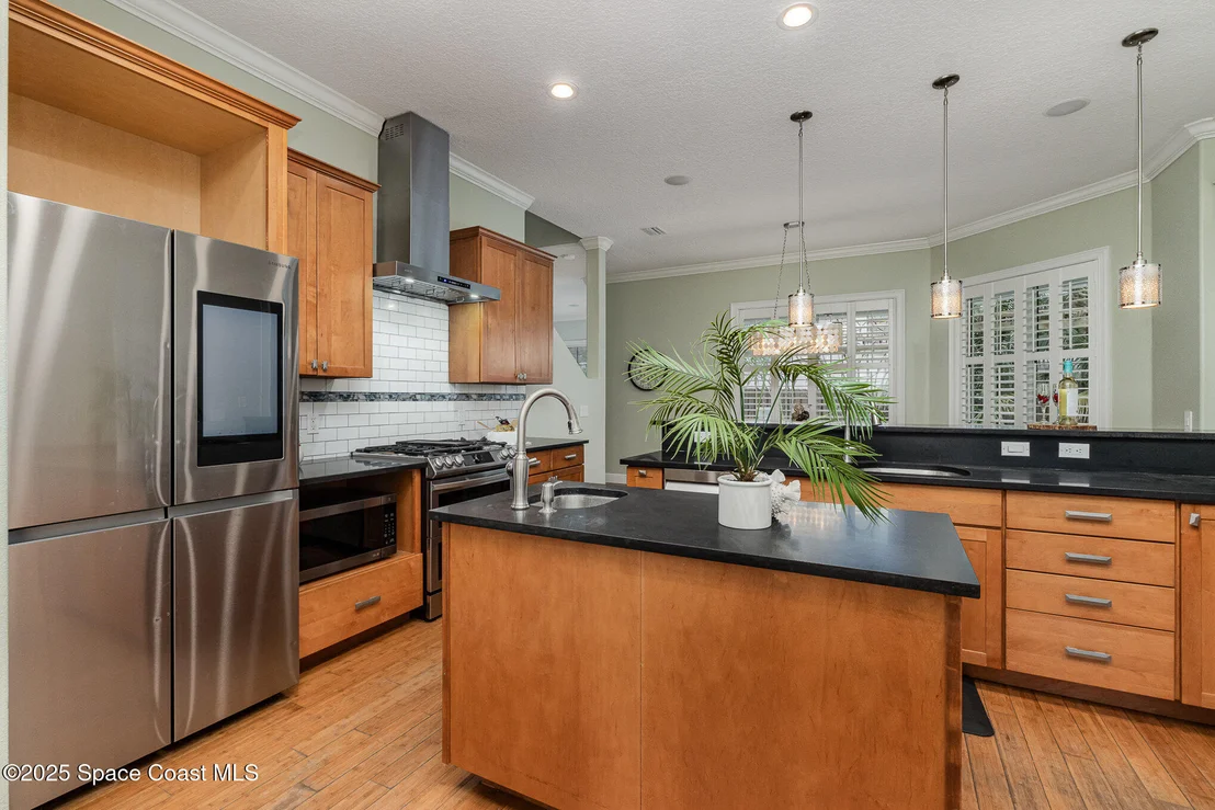Photo of 315 Newport Drive