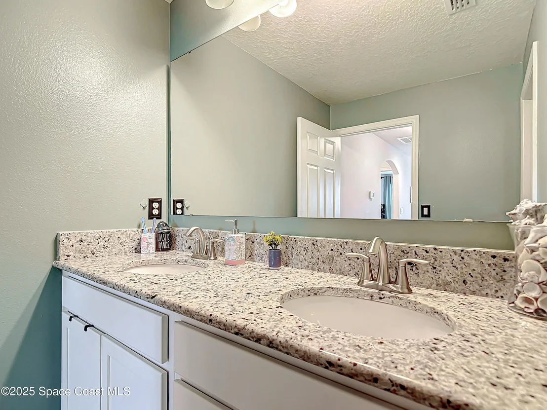 Photo of 1455 Fuji Drive