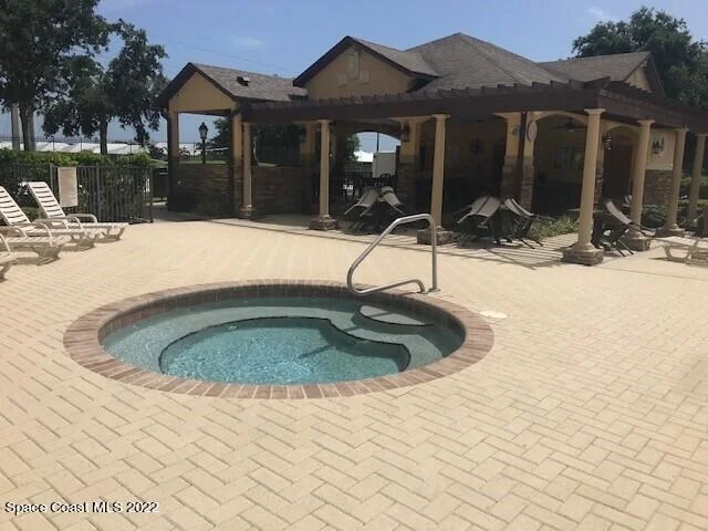 Photo of Unit 104 at 890 Luminary Circle