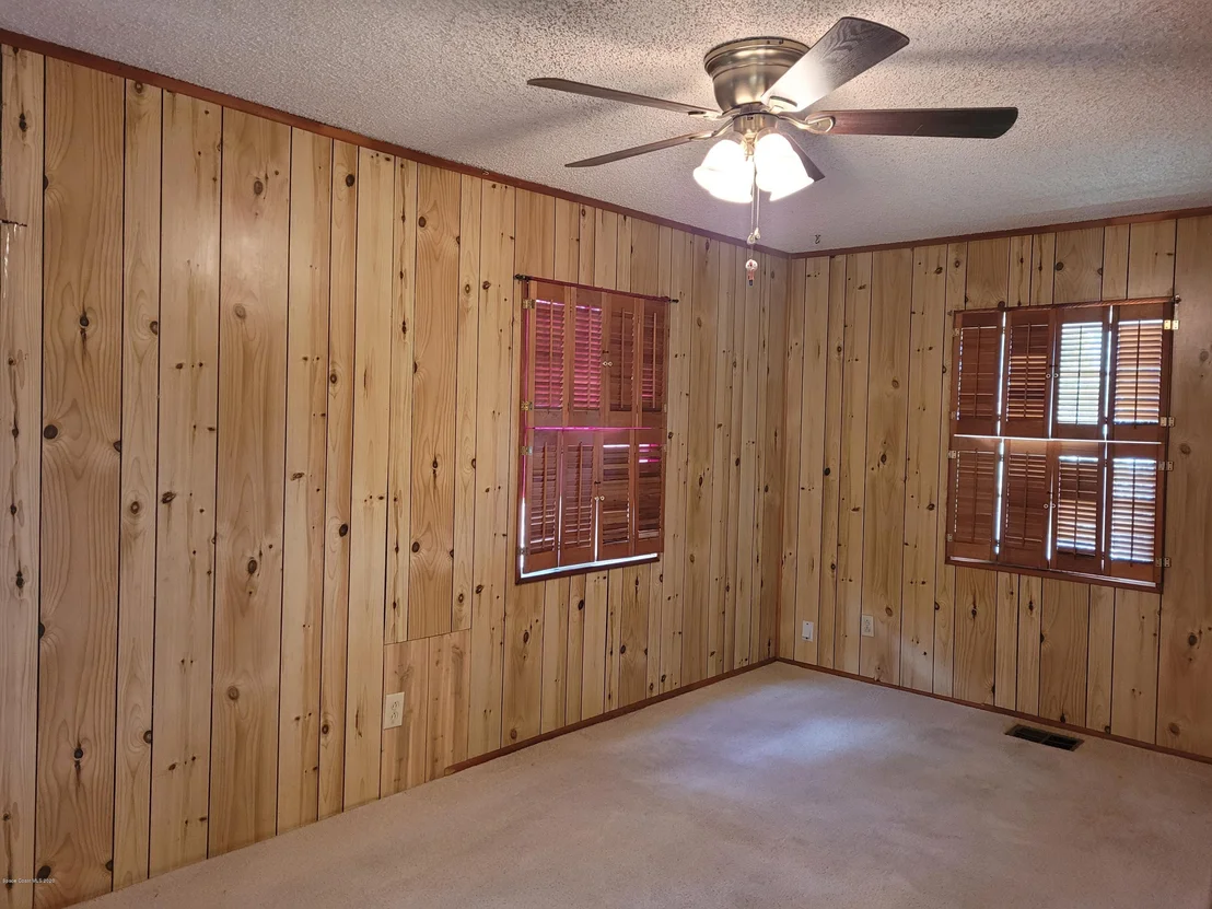 Photo of 351 Pine Avenue