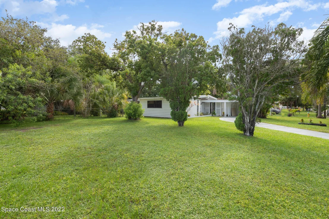 Photo of 1000 Noreen Boulevard