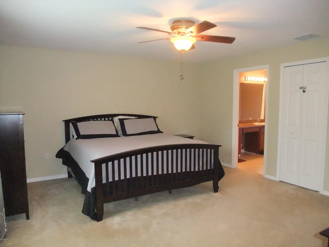Photo of 1041 Pasadena Road SE
