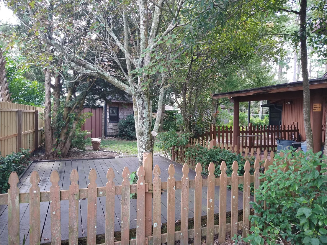 Photo of 5495 Flint Road