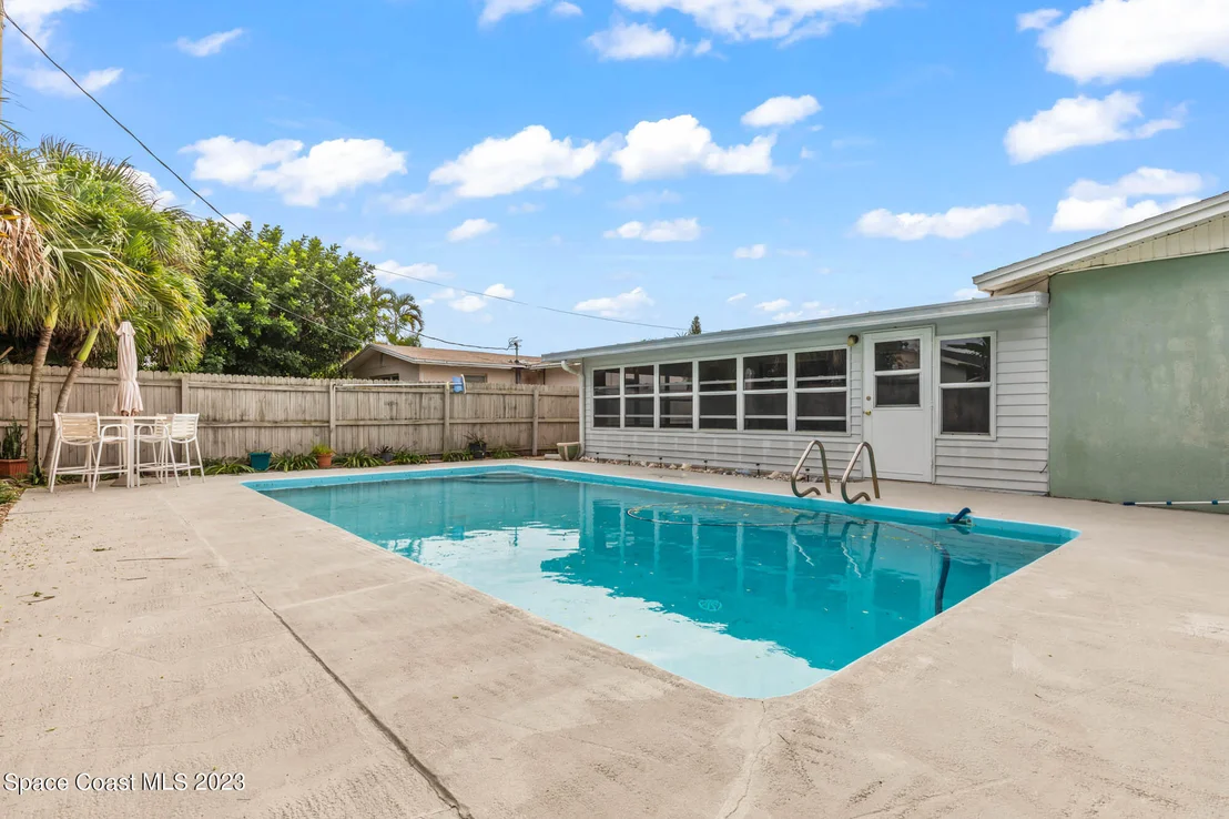 Photo of 635 Verbenia Drive