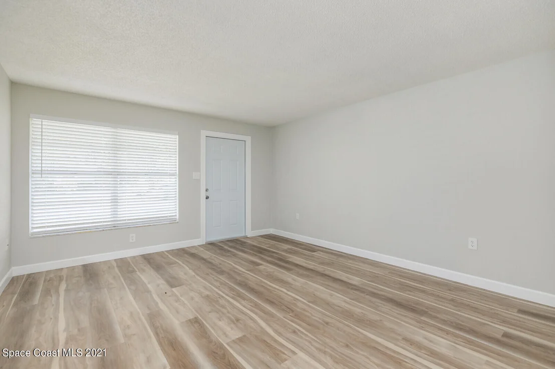 Photo of 728 Lunar Lake Circle