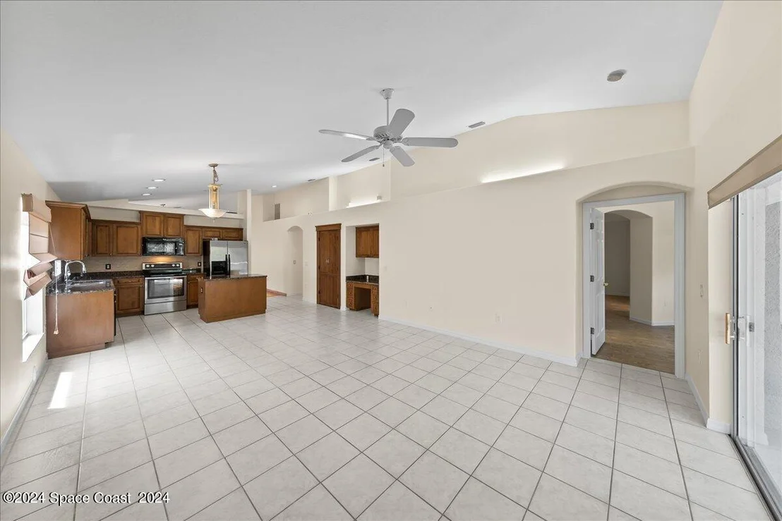 Photo of 1791 Sun Gazer Drive