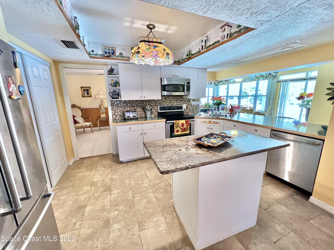Photo of 16 Sloop Drive
