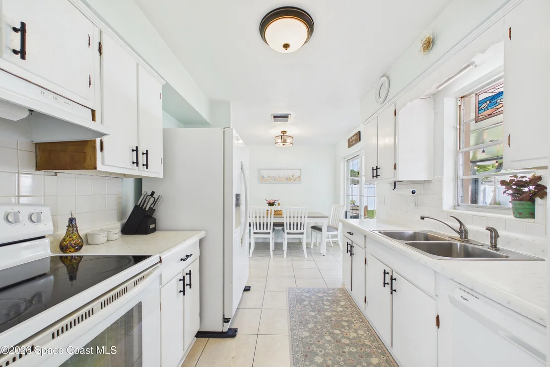 Photo of 2391 Lorna Drive