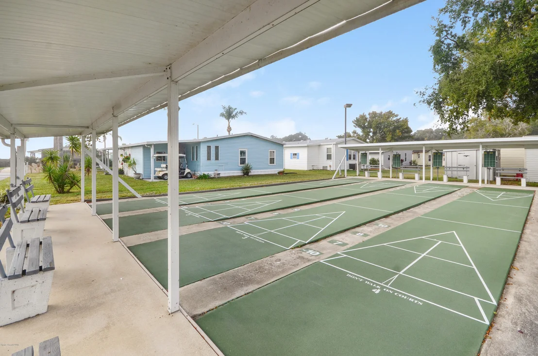 Photo of 210 Rosewood Drive