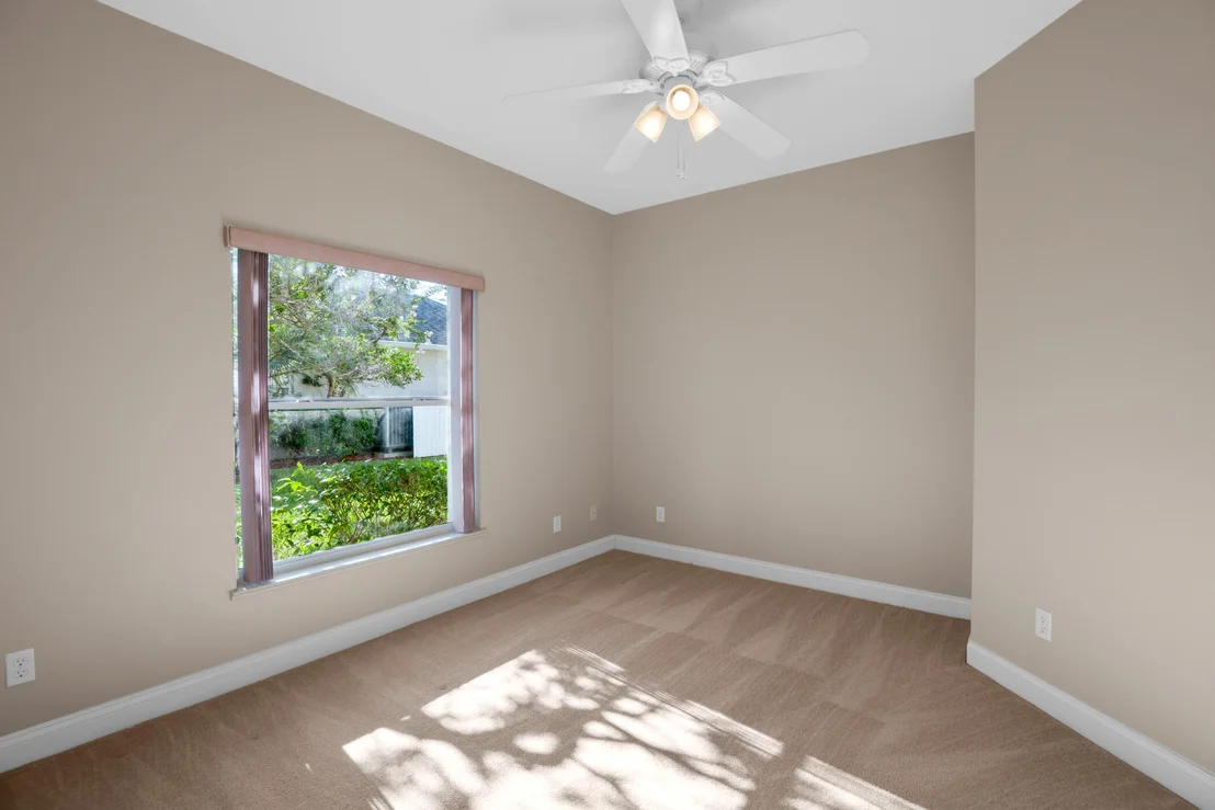 Photo of 2406 Golf Vista Boulevard