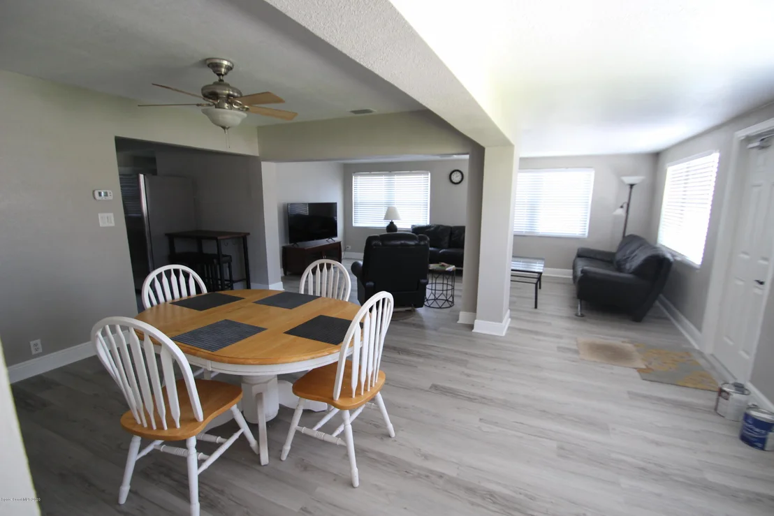 Photo of 305 Vesta Circle