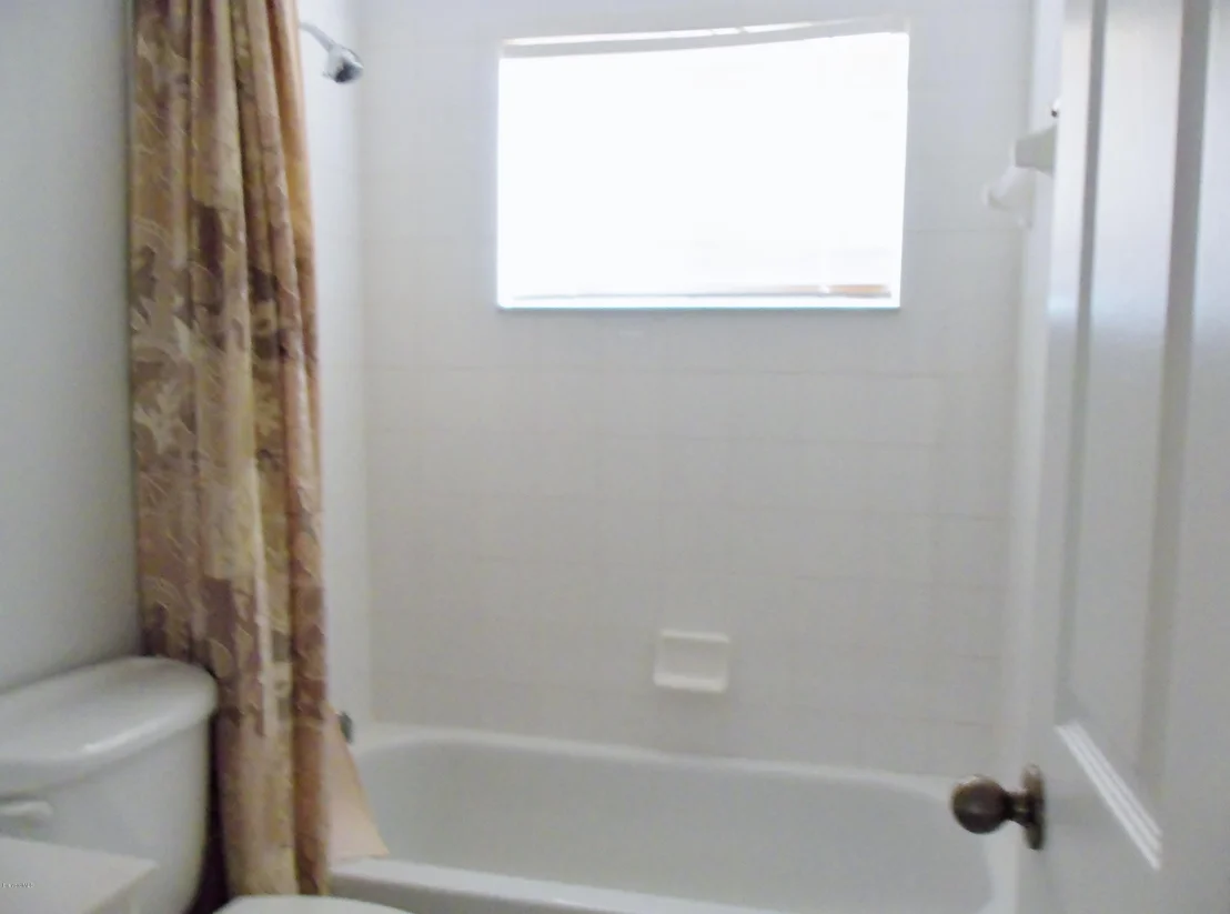 Photo of 927 Osprey Lane