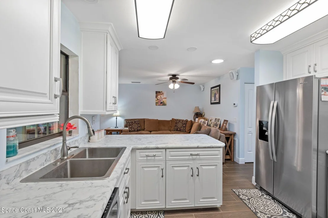 Photo of 2412 Devonswood Road