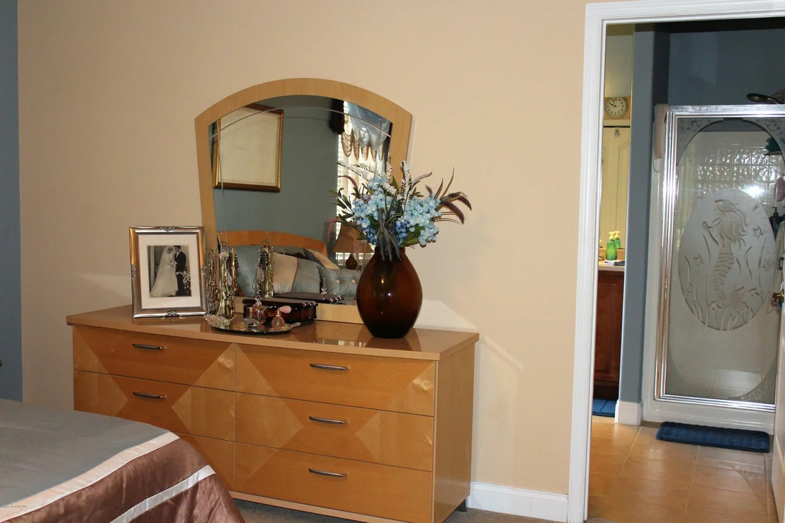 Photo of 322 Waterside Circle