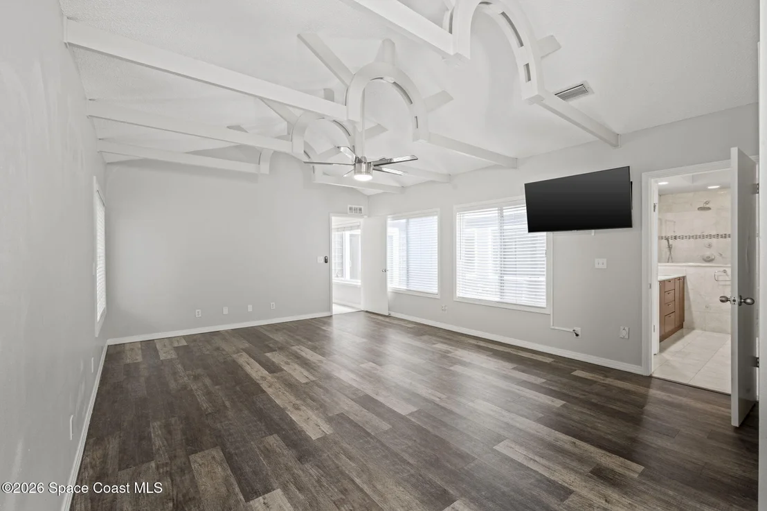 Photo of 3884 Goshawk Place