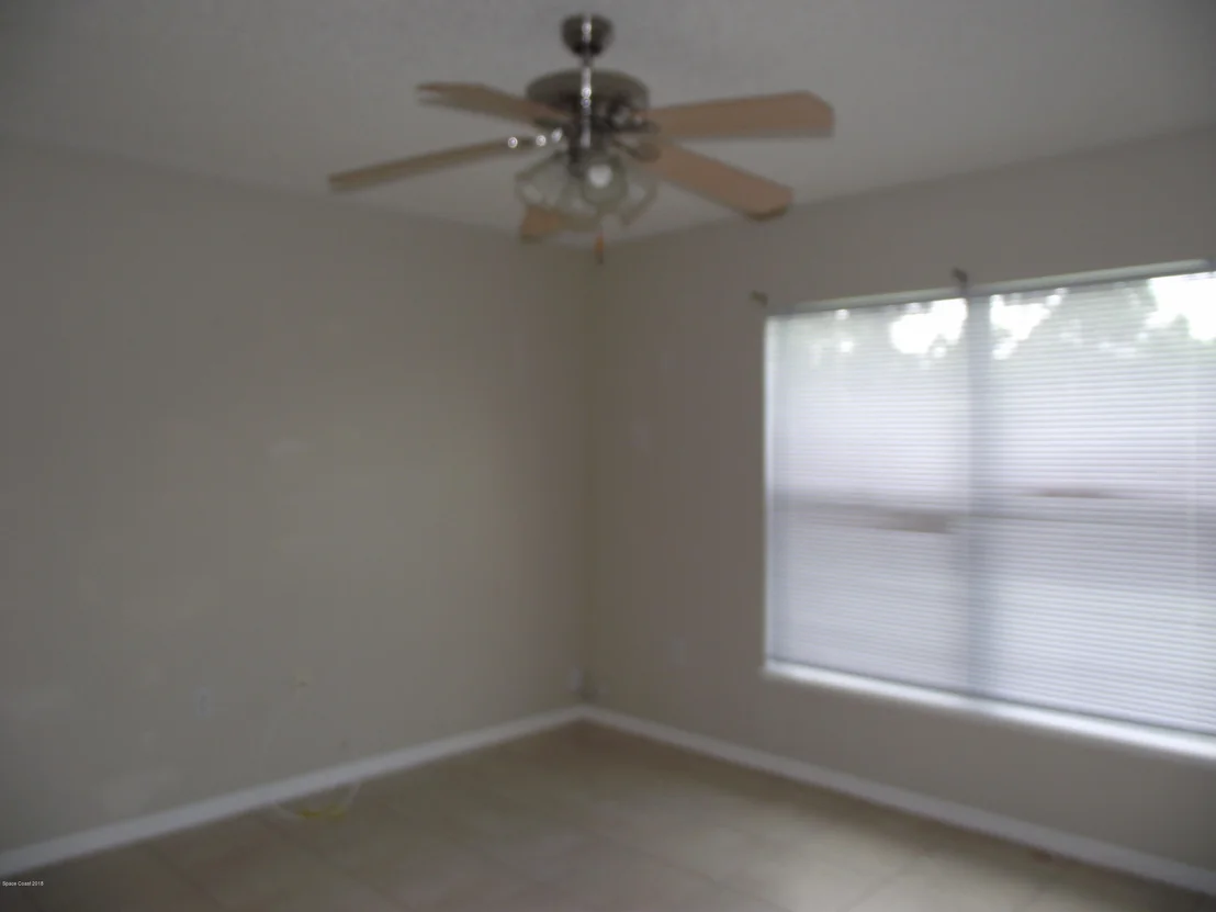 Photo of 1006 Ray Road SE