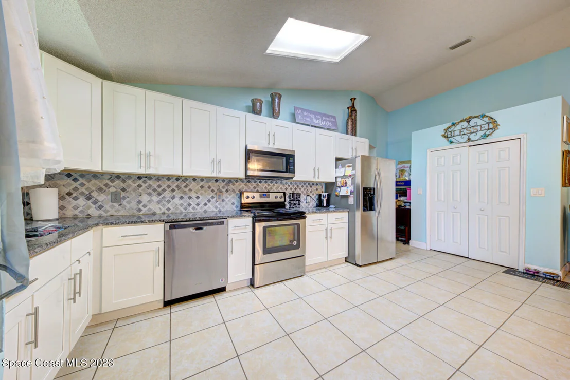 Photo of 3384 Meadowridge Drive