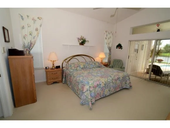 Photo of 1046 Fieldstone